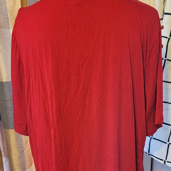 Red Short-Sleeve Top - Picture 5 of 9